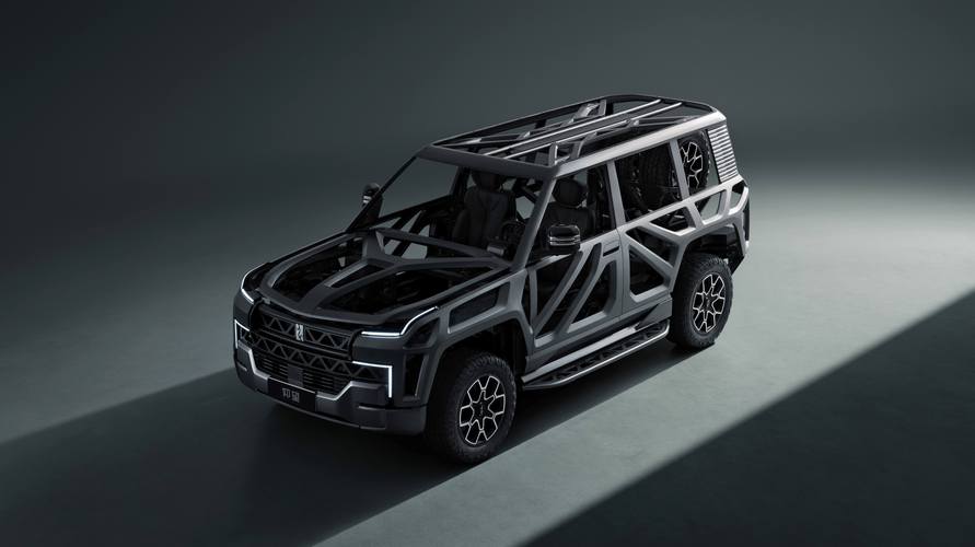 深圳157仰望U8硬派越野的科技魅力，国能汽车对传统燃油车市场的冲击